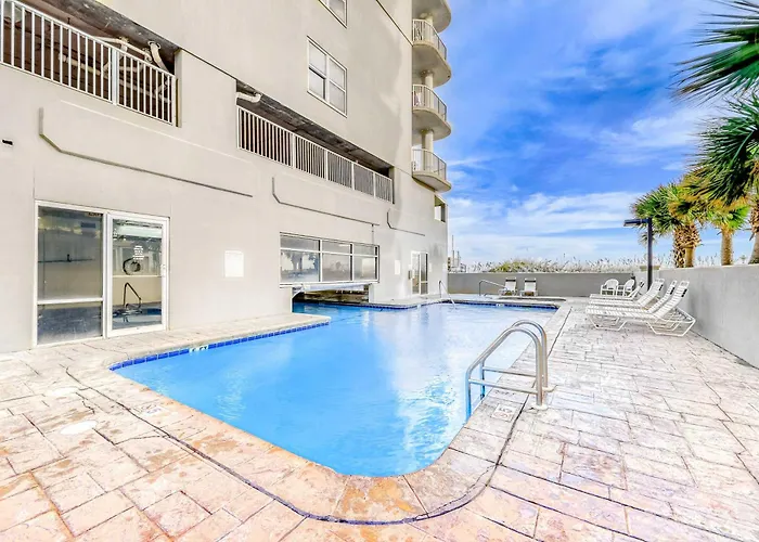 14th-floor Family-friendly Gulf-front With Balcony Hot Tub Pool & Ac *