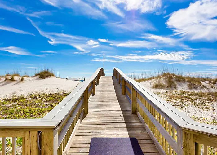 Holiday home 14th-floor Family-friendly Gulf-front With Balcony Hot Tub Pool & Ac *